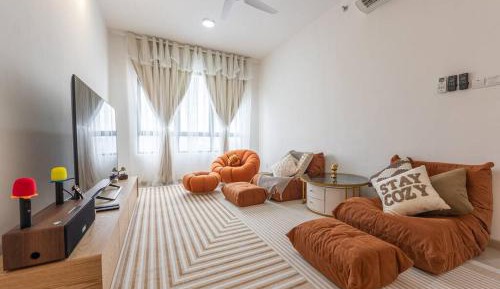 Four-Bedroom Luxury Apartment