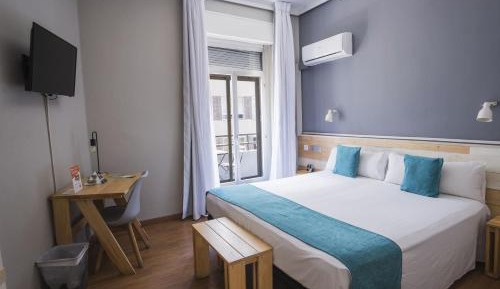 Standard Double or Twin Room with Balcony