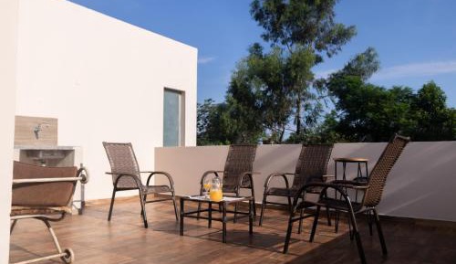 Two-Bedroom Apartment with Terrace