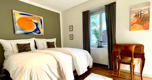 Deluxe King Suite