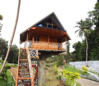 King Suite with Balcony