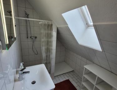 Standard Twin Room with Shared Bathroom