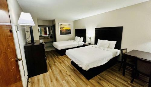 Double Room with Two Double Beds - Smoking