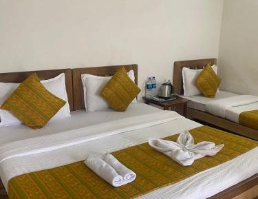 Triple Room with Balcony