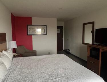 King Room - Mobility Access/Non-Smoking