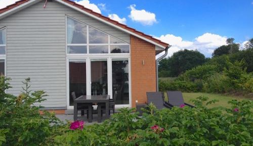 House 23 (dog allowed)