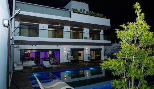 Villa