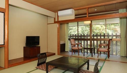 Japanese-Style Room (10 tatami) - East Building - Non-Smoking
