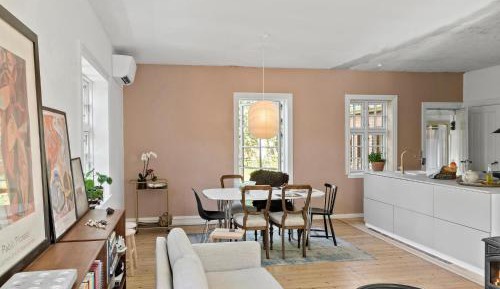 Three-Bedroom Holiday Home 