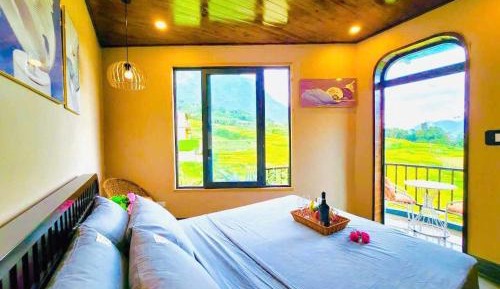 Double Room with Mountain View