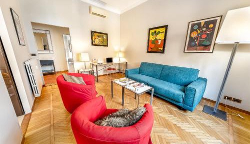 Suite Apartment