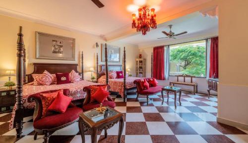 Superior Double Room with full day use of Private car with Chauffeur.