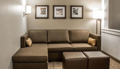 King Suite with Sofa Bed - Non-Smoking
