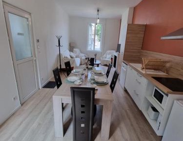 Apartment - Split Level
