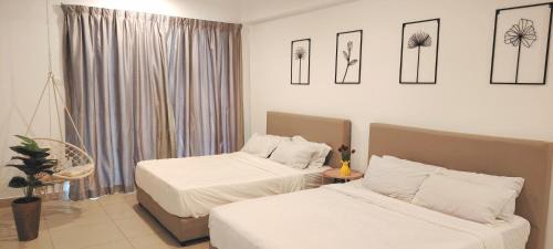 Studio Apartment with Balcony