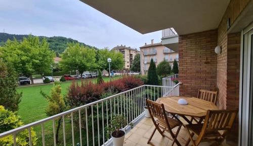 Three-Bedroom Apartment with Balcony