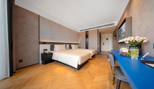 Superior Double Room with Garden View