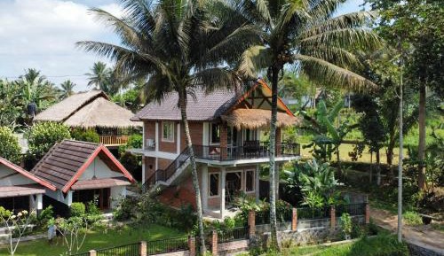 Superior Family Room