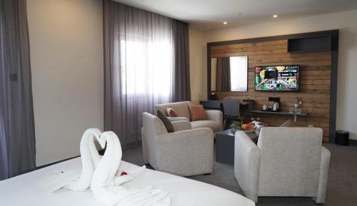 Junior Suite with Balcony