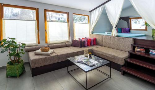 Deluxe Bungalow with Garden View