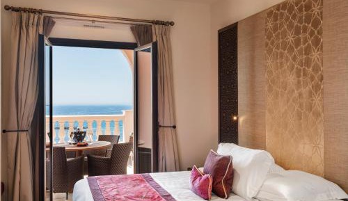 King Suite with City View