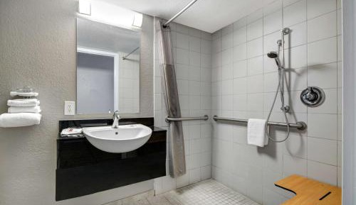 Double Room - Disability Access - Smoking