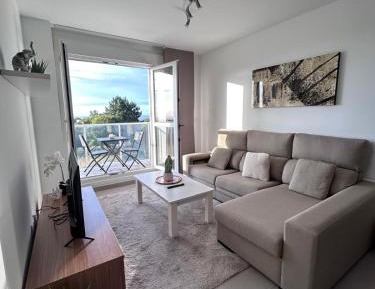 Three-Bedroom Apartment with Sea View