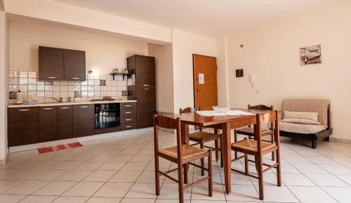 One-Bedroom Apartment (4 Adults)