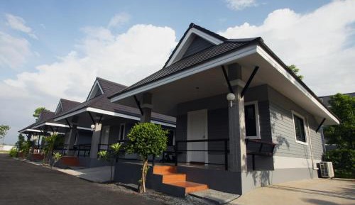 One-Bedroom Villa with Garden View