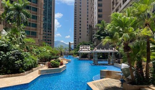 Summer Package - Free Upgrade to Business Room  with Free Pool access for 2 per room per night