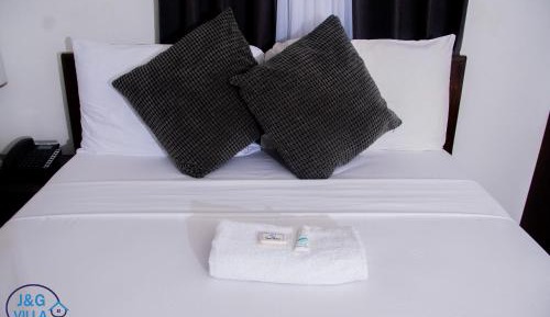 Budget Single Room