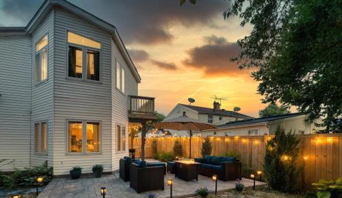 Three-Bedroom Townhouse