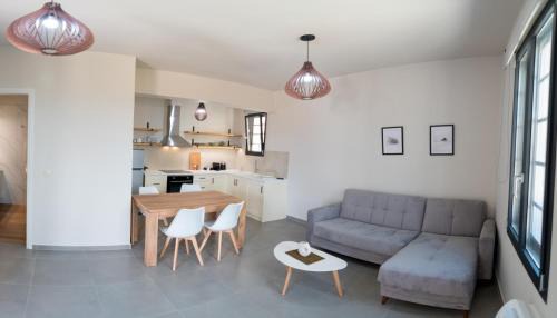 Deluxe One-Bedroom Apartment with City View