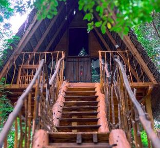 Triple Room with Balcony