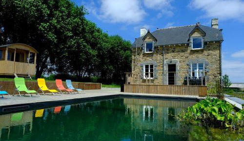 Six-Bedroom House