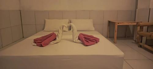 Deluxe Double Room with Side Sea View