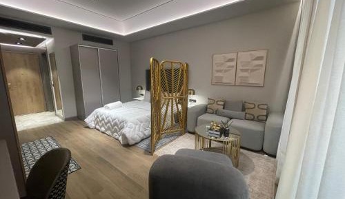 Studio Apartment with Balcony