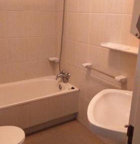 Single Room with Shared Bathroom