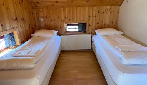 Twin Room with Shared Bathroom