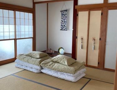 Japanese-Style Room
