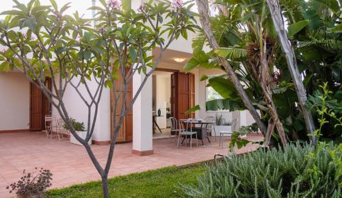 One-Bedroom Villa
