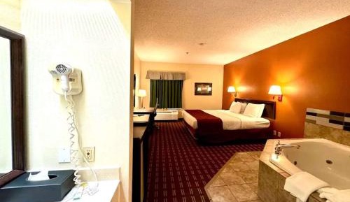 Deluxe King Room - Non-Smoking