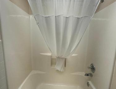 King Suite with Spa Bath