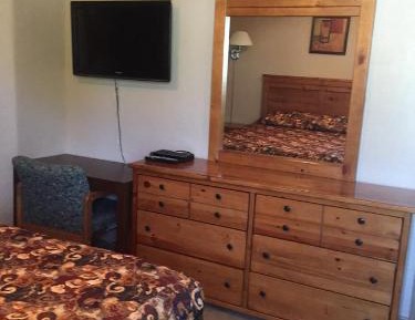 Queen Room