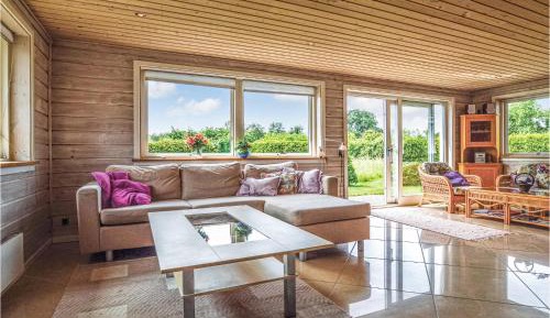 Four-Bedroom Holiday Home
