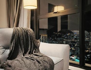 Three-Bedroom Apartment with Sea View