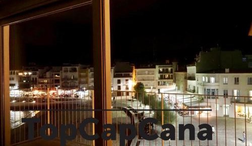 Two-Bedroom Deluxe Apartment with Ocean View