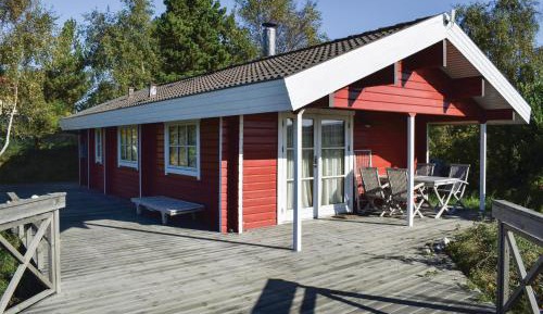 Two-Bedroom Holiday Home