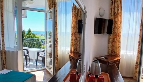 Triple Room with Sea View