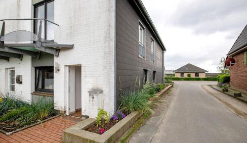 Superior One-Bedroom Apartment with Balcony